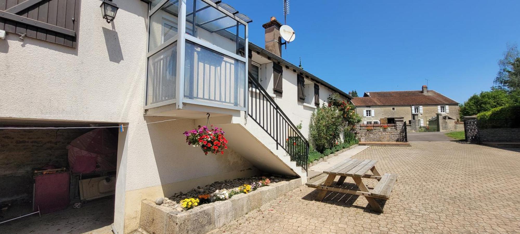 La Maison De L'Abeille De Percey Longeau-Percey Εξωτερικό φωτογραφία